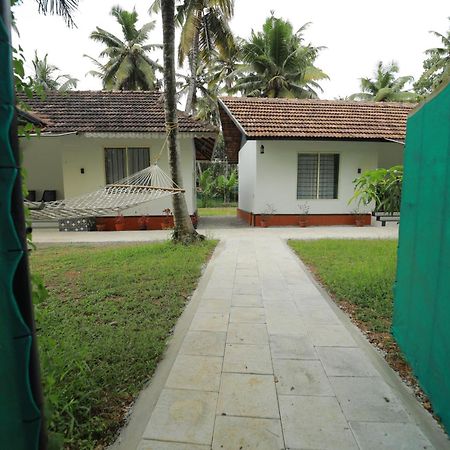 דירות Mundrothuruth Prakruthi Residency Munroeisland מראה חיצוני תמונה
