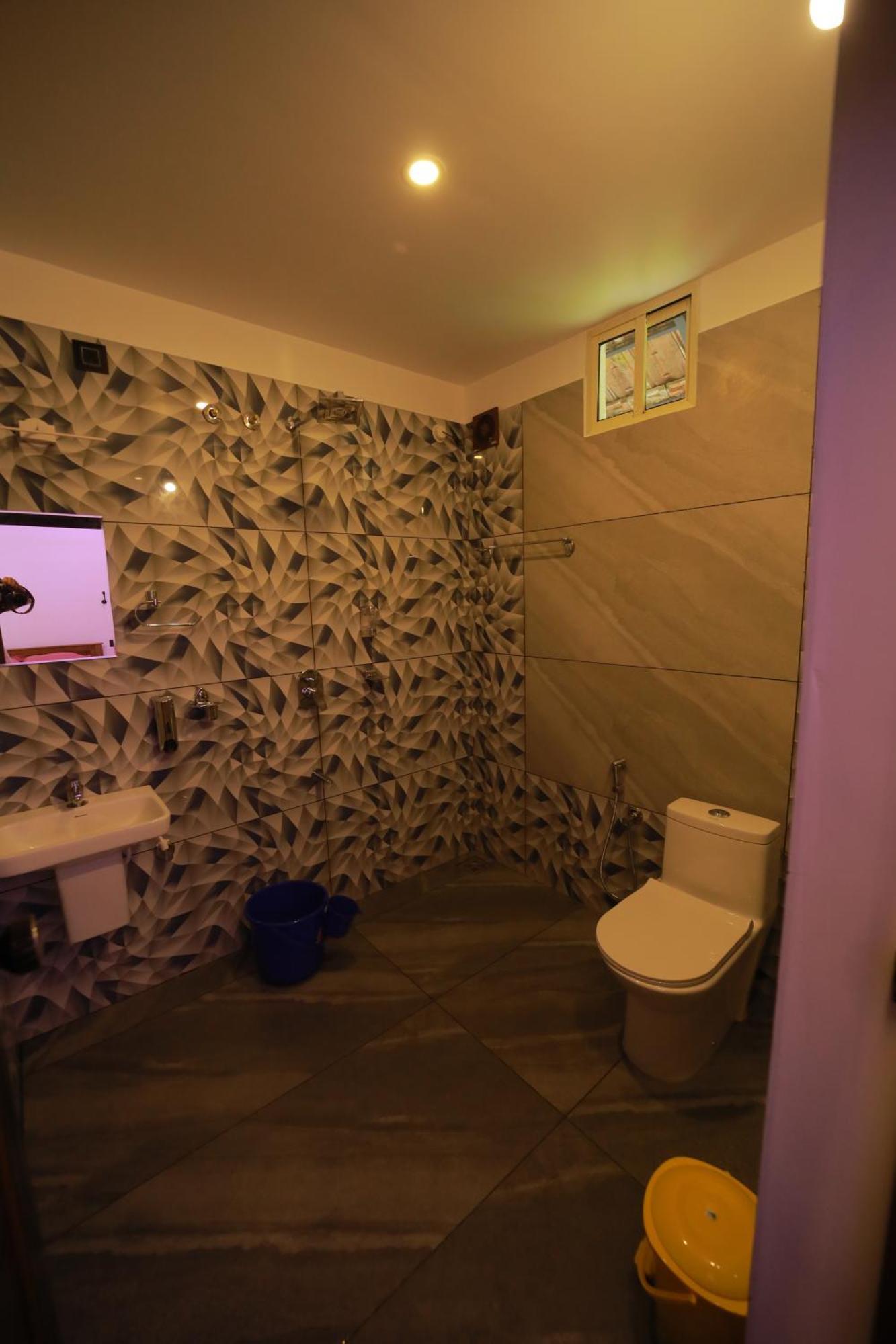 דירות Mundrothuruth Prakruthi Residency Munroeisland מראה חיצוני תמונה